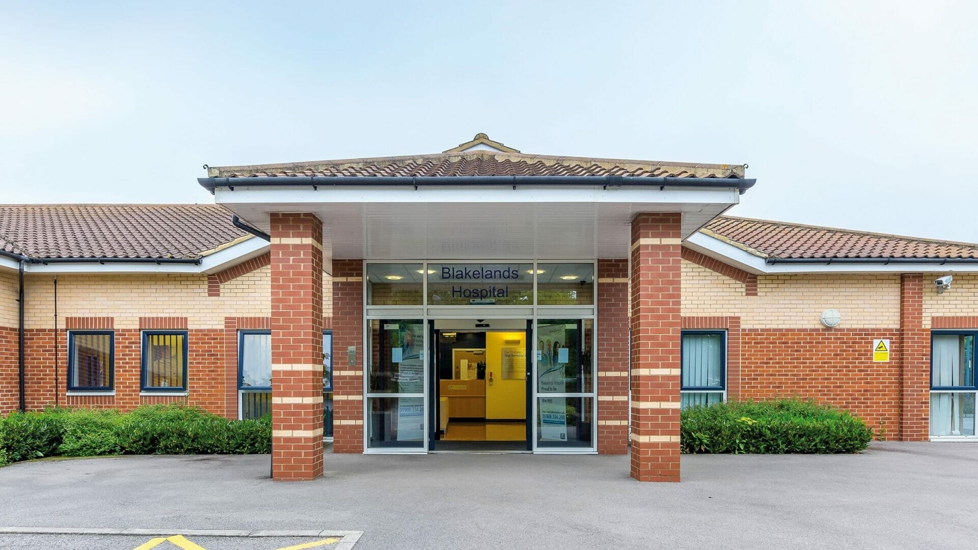 Blakelands Hospital Entrance